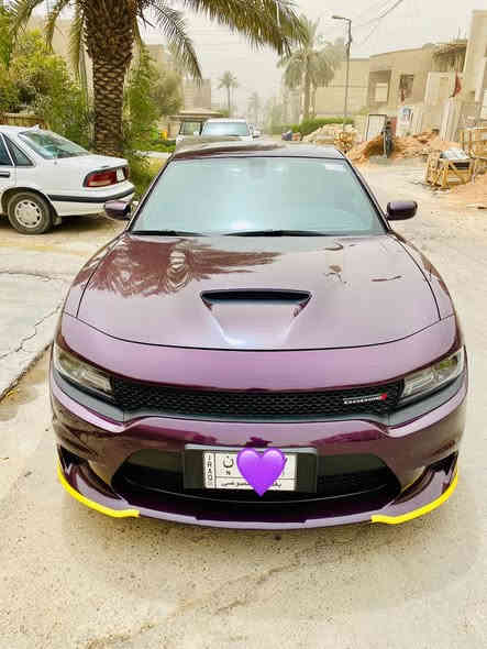 جارجر جي تي  2021 GT  الون بنفسجي كلين   خليجي

ماشية 37 الف  ميل
رقم بغداد  
المواصفات :
* نسخة  GT  - SUPER TRACK PAK . 
* شاشه كبيرة مع نظام ملاحة نفكيشن GPS .
  * الشاشة مع اوپشنات  . 
* سستم صوت الپاين مع سماعات پريميوم .
* ويل  قياس 20 انج . 
* لايت مع الپروجكتر زنون . 
* فتحت سقف (سلايد) . 
* مقاعد جلد رياضية شامو لون احمر 
* مقعد السائق   كهربائي   
* تشغيل عن بعد . 
* محدد سرعة . 
* تلفون بلوتوث . 
* كاميرا خلفية .
* مرايا متحسسة للاضاءة العالية .
* كير شفتات بالستيرن . 
* دخول ذكي (بصمة)
* ⁠مكفوله كامل محرك وكير 
* ⁠سعر 295 الف دولار وبيهه مجال 

* ⁠***********
