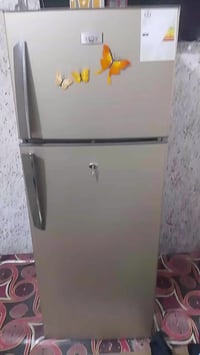 ثلاجة جديدة مستعملة اقل شهر للبيع مع بلازما مكاني مدينة الصدر للاستفسا...