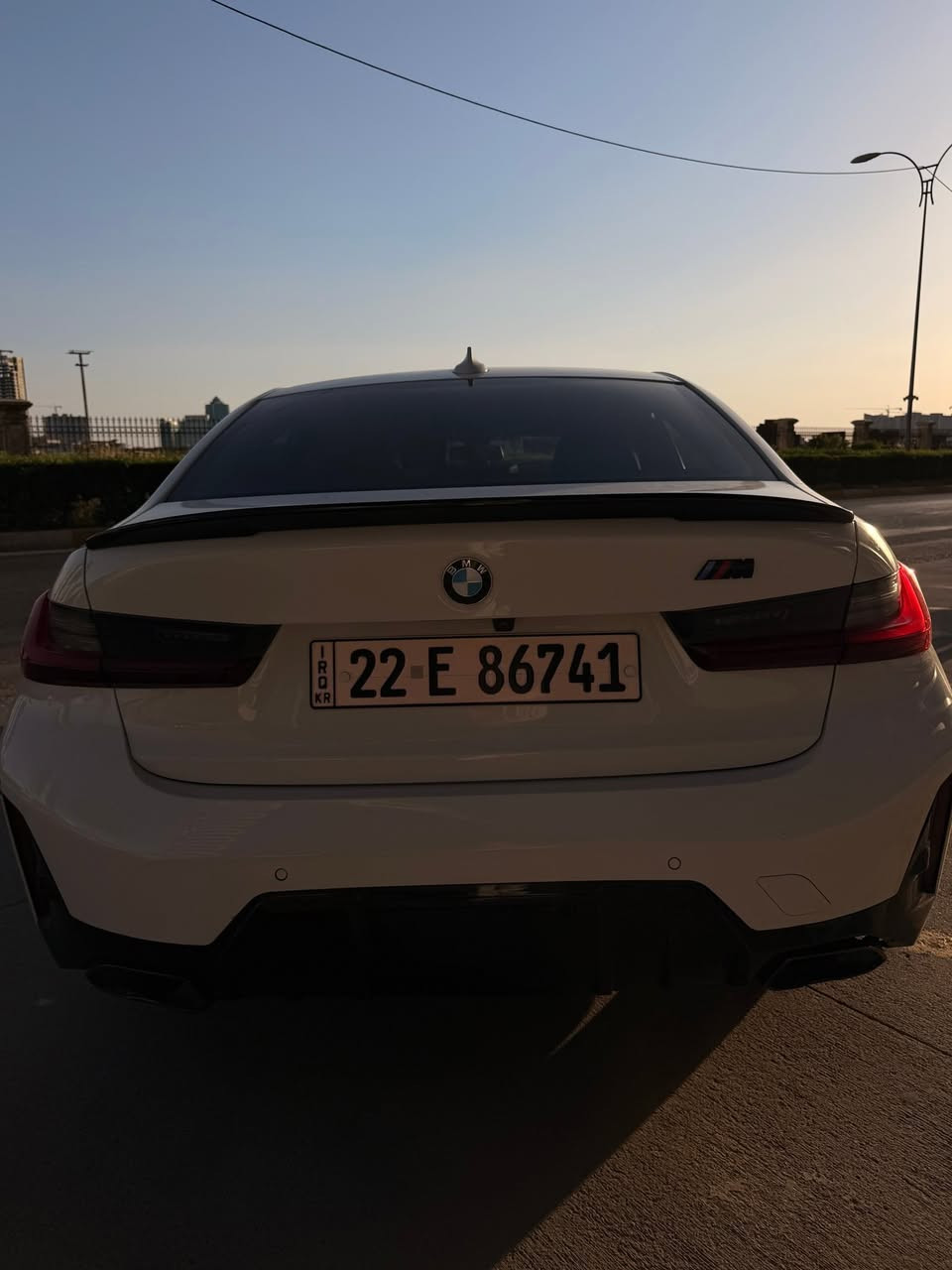 السلام عليكم
BMW 2022  (M Package  330i وارد امريكي

دبل كرسي كهرباء 

سيارة مواصفات لكجري 

محرك 4 سلندر توربو 

رقم اربيل  تحويل او وكالة باسمي

🛑 سلايت 

🛑 بصمه تشغيل مع ابواب 

🛑 رادار امامي وخلفي وجانبي 

🛑 شاشه  ديجتل

ستيرن هيتر

كشنات هيتر 

🛑 كشن جلد اسود

🛑 هاندبريك بصمه 

🛑 لد داخلي متعدد اللوان 

🛑 لايت لد led 

لايت ليزري متحرك ويا ستيرن

صندوك كهرباء

حساس امامي 

حساس خلفي 

شاشة جبيرة

قيادة ذاتيه

خروج عن المسار 

مري شفط 

وباقي مواصفات ال bmw المعروفه 

سياره جاهزه بدون اي مصرف

 مكينه كير بشرط فحص 

سونار مرفق مع الصور 

ايرباك سستم 

سيارة ماشيه48 الف ميل

سياره بدون بارد بدون رصعات بدون شخوط 

258 $ 💵

مكان سياره 
بغداد المنصور 
رقم هاتف *********** 
تواصل واتس اب
