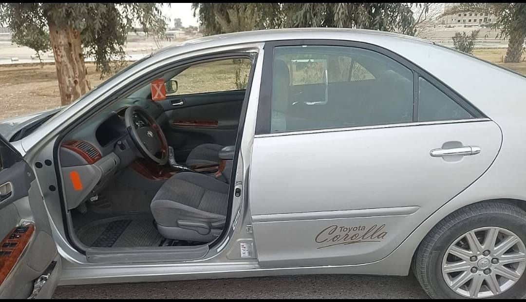 كامري ٢٠٠٦ رقم بغداد انكليزي بسمي محرك ٤ سلندر ٢٤٠٠ سياره جاهزه من كلشي محرك كير تبريد مرشوشه جماليه ضررها فقط الجاملغ الخلفي عكس السائق مكانها الرمادي السعر ٨٣ رقم الهاتف ***********
