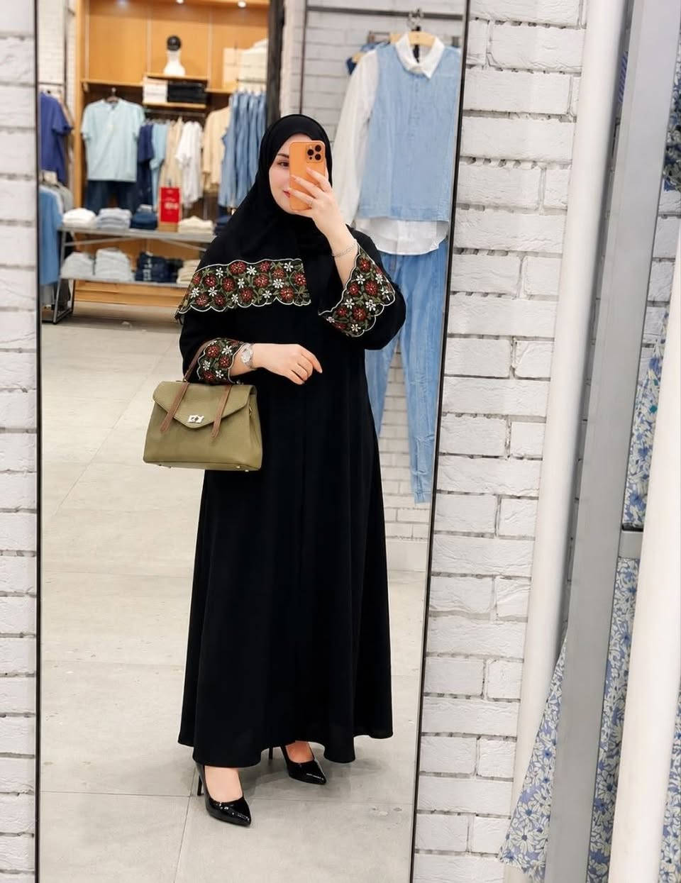 الـقمـاش // + شال  عباية خامه كويتي انترنيت  كوالتي جداًعالي 

الـقـيـاسات 38/40/42/44/46/48

الـسعـر //29الف


**إذا كنت صاحب هذا الإعلان وتريد حذفه لأي سبب، رجاءا أرسل رسالة إلى الدعم الفني**
