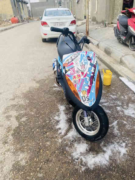 سلام عليكم دراجه ماكس عدله مزوده بوشه 55 سلف هندر كهربائايات كلها شغاله دراجه شلعه ومعدل صاروخ ماتنكض بل شارع طيران مابيه أي نقص للبيع السعر 750 وبيه مجال للشراي مو شراي اطلع كبل 

***********
