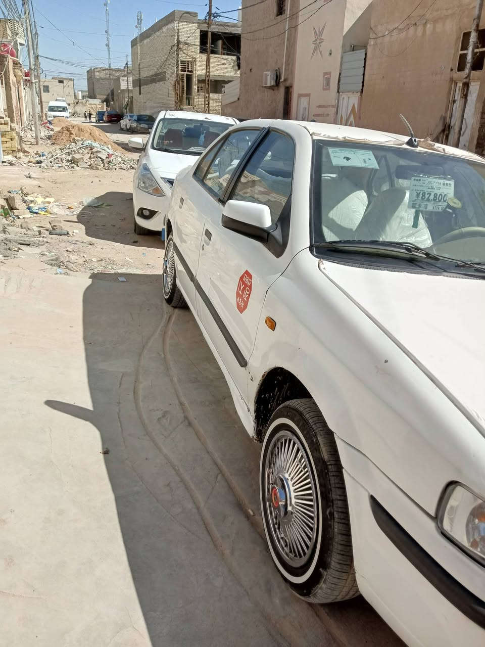 السلام عليكم سما للبيع بيها ضربه جاملغ خلفي جير حداديه تخنتاير ابو الخطه جديدت شغاله تبريد شغال مكينه خيط بخار سياره نظيفه مكانها النجف موديل11 السعر38 ابيها مجال رقم التليفون*********** بي واتساب
