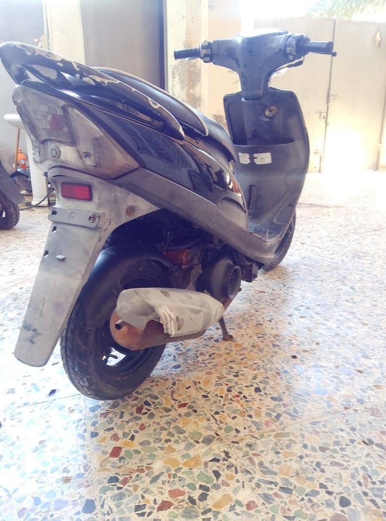 ماكس بلادي ٤٩ ختم واحد وية المحرك ناعمة وخرسة متنسمع كهربائيات كلهة شغالة زنون اشاير عداد عوج ١٢٠
ما عوزهة اي شي سعر ٦٥٠ وبيهة مجال بسيط مكان واسط نعمانية ***********
