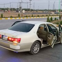 سڵاوی خوای گەورەتان لی بی ئەم مەلیکەمان هەیەبۆفرۆشتن سەیارەدەس خۆمە هی...