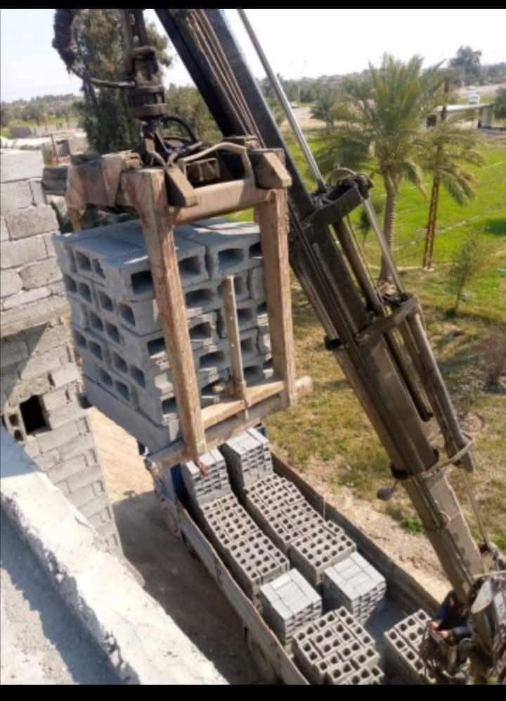 بلوك الفلوجه حي الصناعي درجة اولى  كرين وكلب 20سانتيم ب570داخل الفلوجه واصل وابو 15سانتيم ب 540واصل وابو 12ب480واصل بكرين بلوكه درجه اولى ***********
