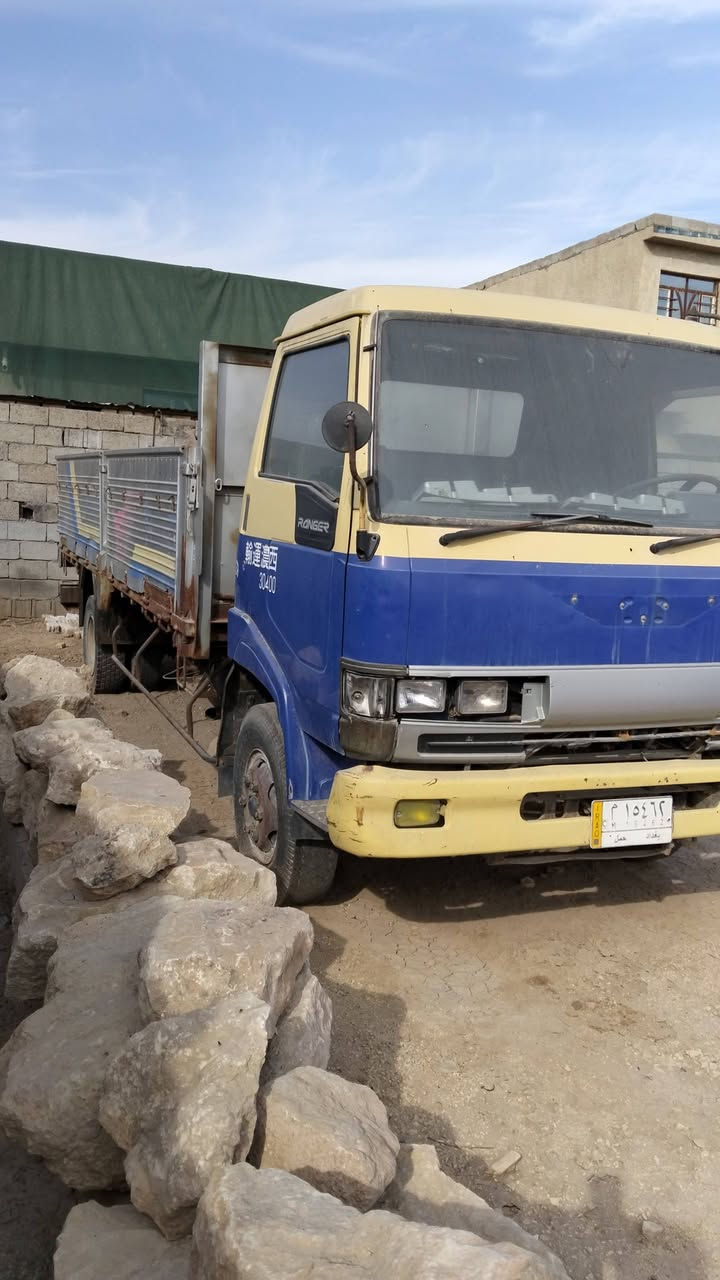 للبيع هينو كنغر بحالة جيدة مكينة 60 بريك دهن سيارة حلوة السعر 80$ مكان بغداد رقم بغداد موديل 1994


**إذا كنت صاحب هذا الإعلان وتريد حذفه لأي سبب، رجاءا أرسل رسالة إلى الدعم الفني**