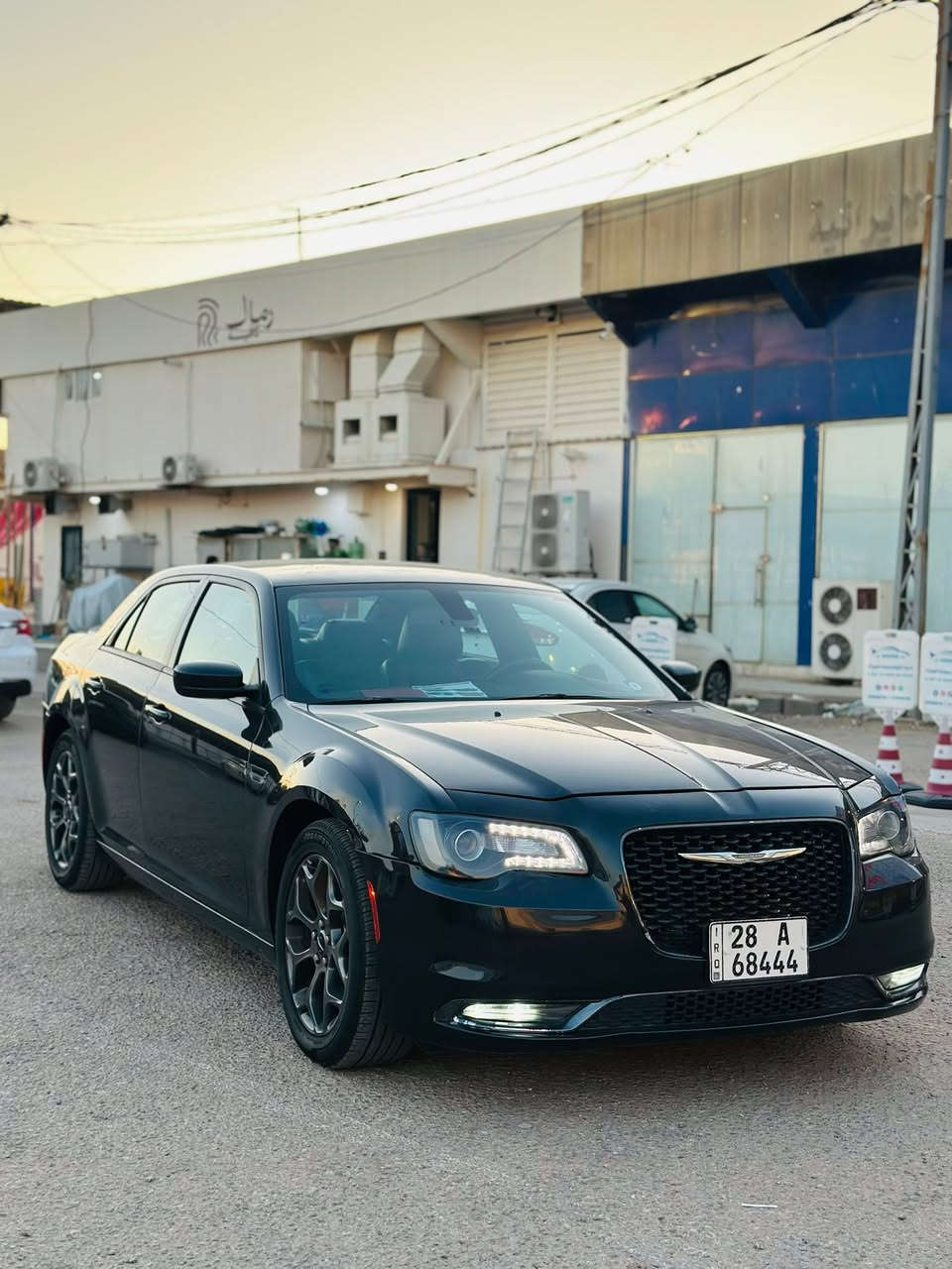 كرايسلر اوبما 300s 2018
سونار مرجود وسياره حلوه وجاهزه بدون نقص 

الحادث(جاملغ خلفي وقبغ جنطة بدون ضرر ايرباك) 

الموصفات(بصمة تشغيل عن بعد كراسي جلد وتدفئه تبريد قطعتين كراسي كهربائية وباقي الموصفات معروفه) 

رقم نجف اصولي مداور ثاني 

ماشيه 116 الف كيلو وشرط الفحص والسياره فور ويل

بيع فقط بدون مراوس والشراي يتصل اخوان 

السعر:168 ورقه سعرها مناسب 🔥

العنوان:النجف-المدينه المائية-معرض الحوت

*********** وتساب واتصال
— في ‏‏النجف‏‏.
