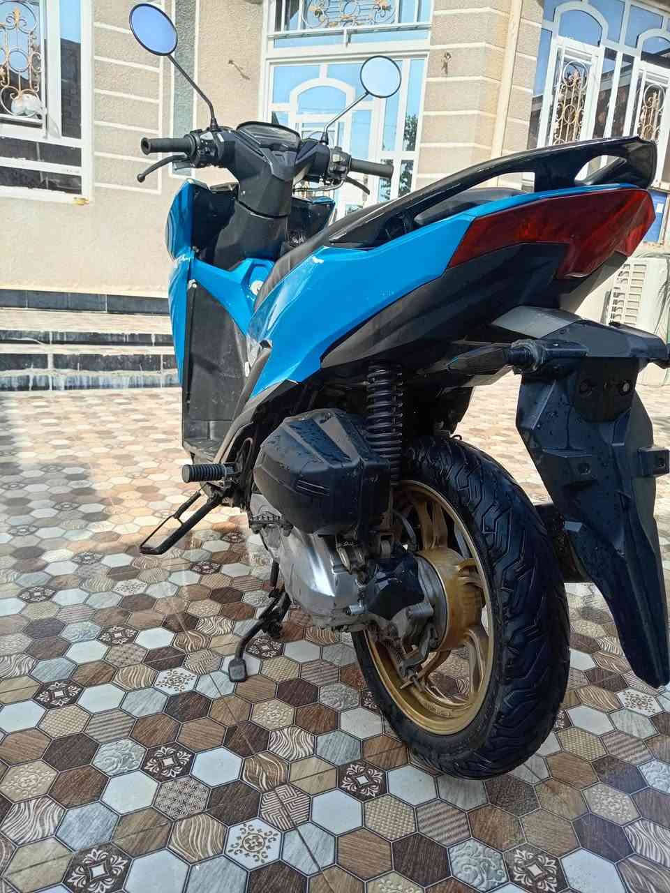 سلام عليكم دراجه للبيع ياباني خير م̷ـــِْن •اللّـہ̣̥ حلوة ونضيفه موديل 2023 دراجه نصبتها تخبل الدراجه مثل البصور السعر 500 وبيها مجال للطيبين بعقوبه بهرز للأتصال ***********
