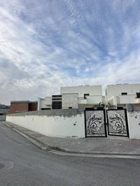 القرية الهولنديه • ٤٠٠م • ٣ غرف