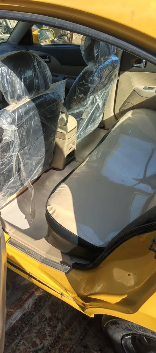 سلام عليكم شيري اي فايف موديل 2012
محور كورلا حديث وان ان زت رقم بغداد صدامي سيارة جديدة دوشمه جديد كل نقص ما بيها بس غاز التبريد تحويره كلها جديد تخم تاير جديد وصدر امامي وخلفي كله نفض جديد
السعر 35  المكان بغداد
رقم الهاتف ***********
