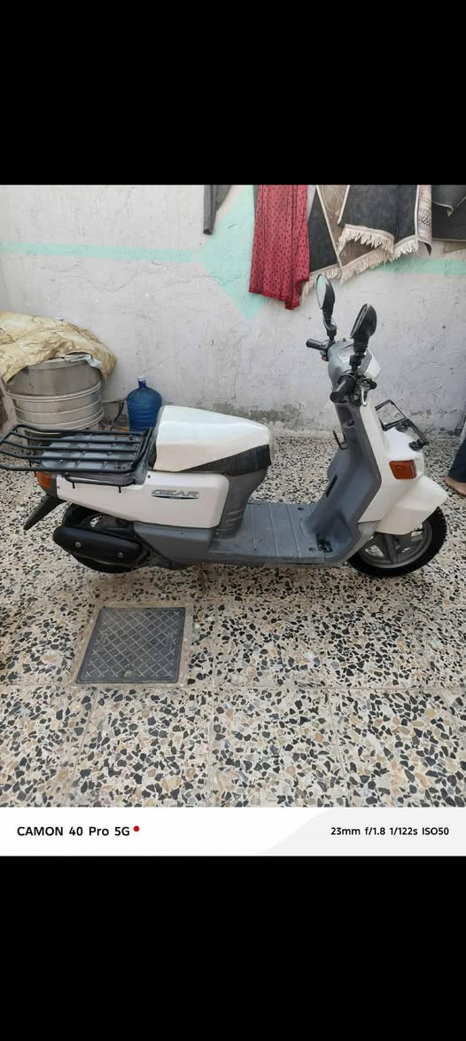 سلام عليكم دراجه للبيع بيكم ياباني شغاله من كلشي سلف وهندر وكهربائ وشلعه وناعمه استفسار ***********عنواني النجف شارع مطار صب مقابيل قريه الغدير
