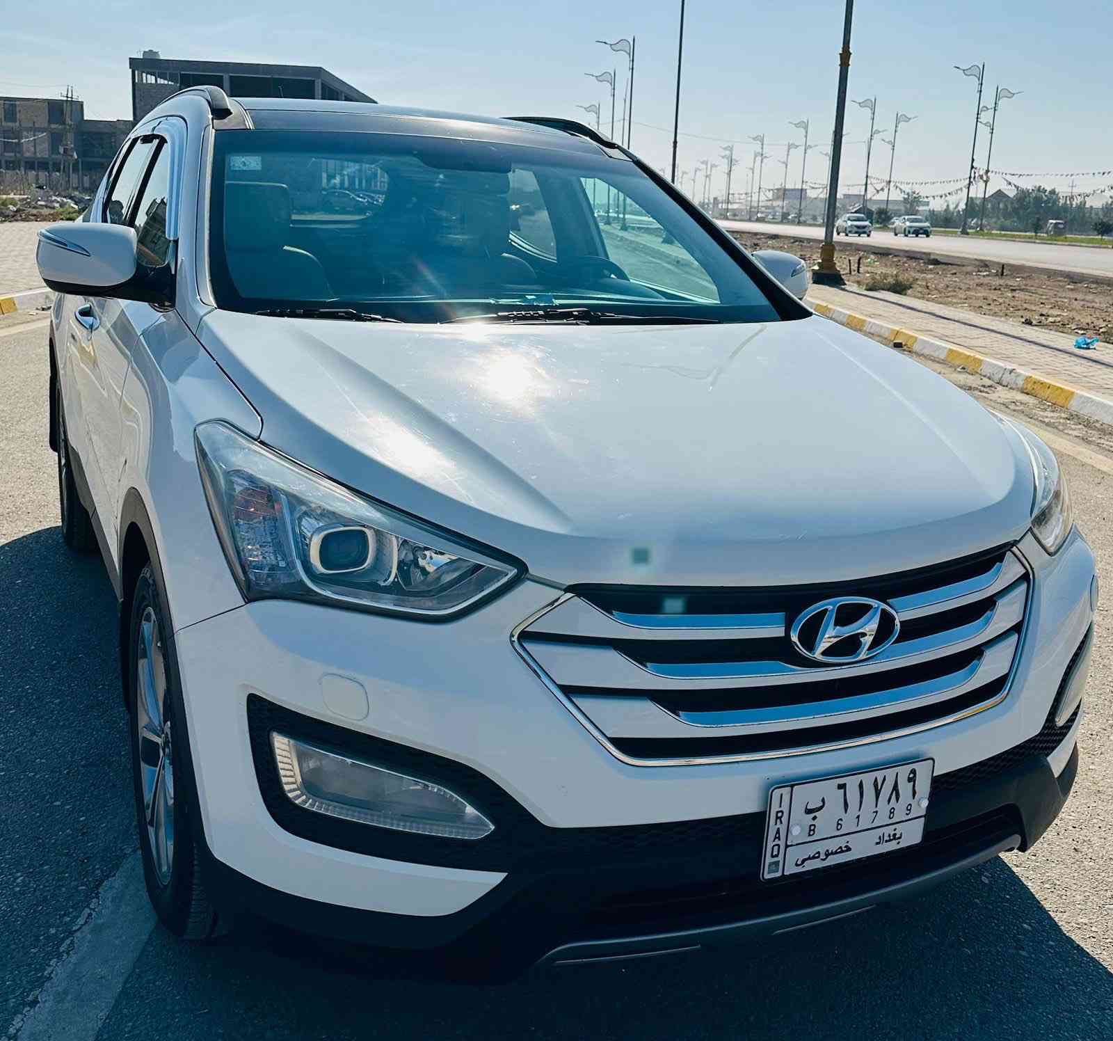 السلام عليكم سنتافي للبيع موديل 2013 فول موصفات رقم بغداد بسمي تحويل ثاني يوم ربع بنيد صبغ بدون دواخل فقط مكان السيارة واسط الصويرة للاستفسار *********** السعر 170 وبيها مجال 6 سلندر
