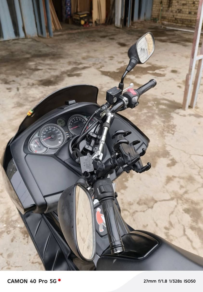 السلام عليكم دراجه فورزه 0.120  مكفولة كفاله عام الدراجه جديده أي ستفسار هذه رقم التلفون ***********
