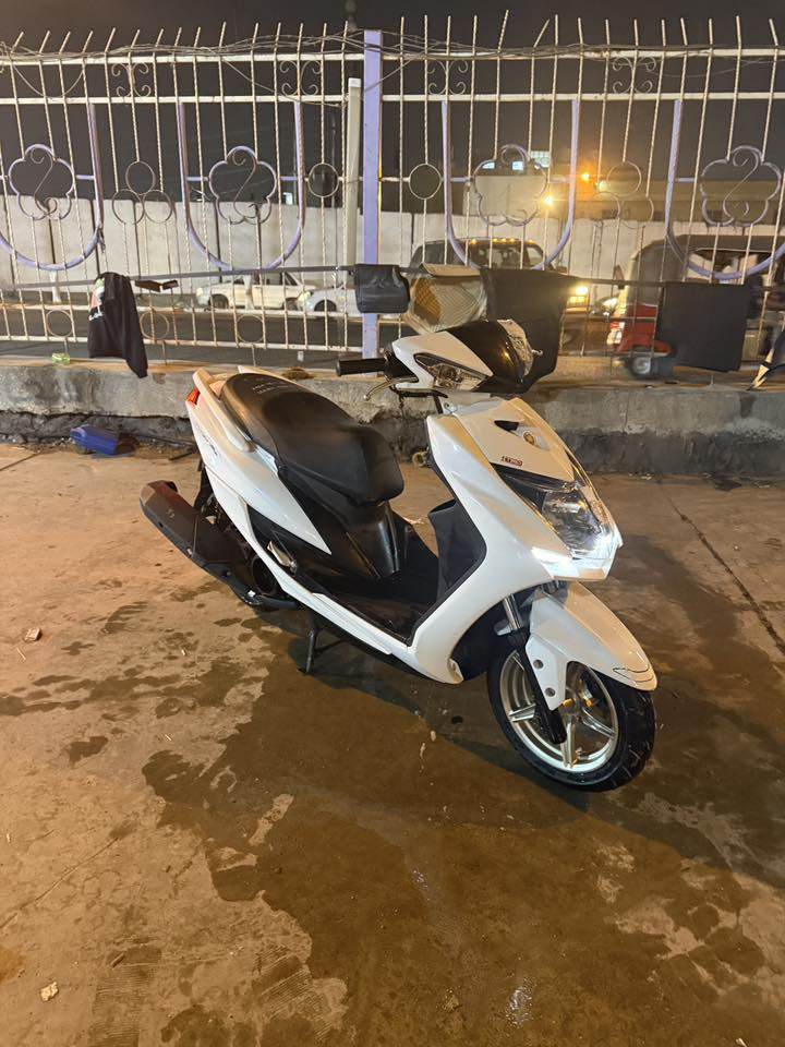 سكنس شمعه الدراجة كارتون بمعنه الكلمه 
المكان بغداد الشعله ممتواجد خاص
***********
سعر. 16$
