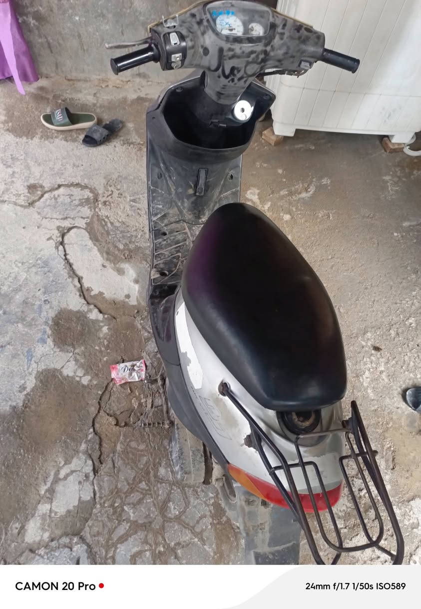 للبيع مكينه ناعمه كهربائيات شغال كلها 300 بها مجال 
***********
