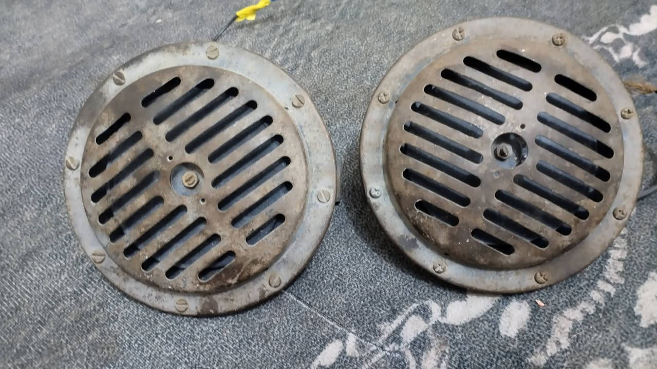 سلام عليكم هورنات بوش ياباني 8 برغي للبيع السعر 175 وبيهن مجال مكاني نجف ***********
