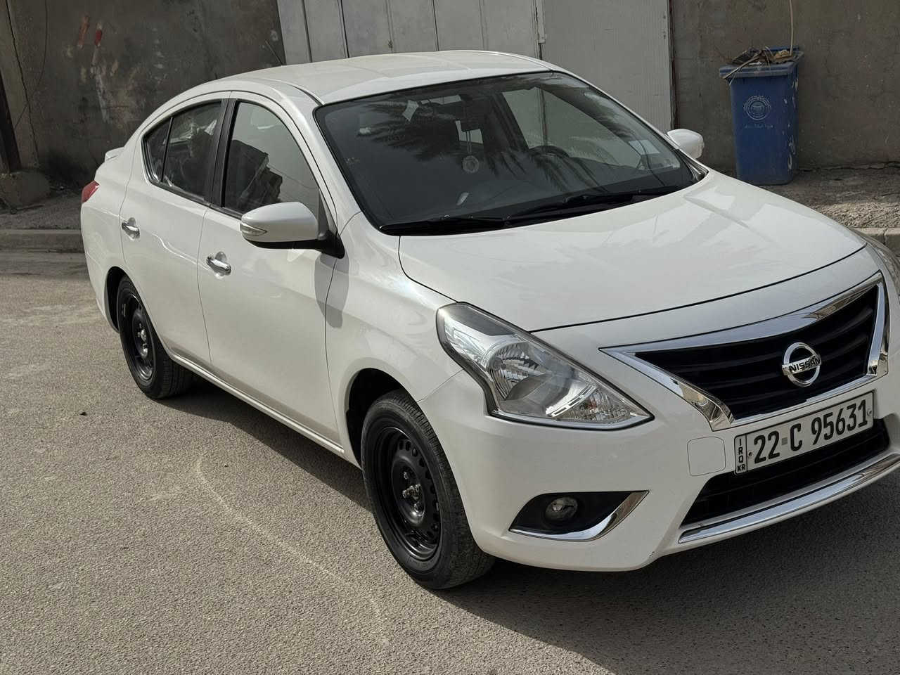 سلام عليكم  سني موديل 24 مصري كفالة من الزلغ عدا الدعامية الخلفية ماشية 61 السعر 120 وبي مجال بسيط ***********
