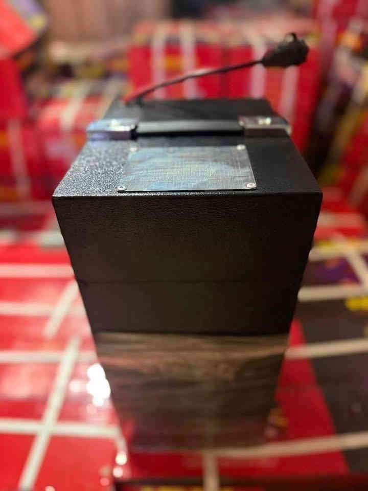 تم بعون الله وصول الباتري الثيوم فوسفات الحديد 🔋 من شركة وانلي بحجم ٦٠ فولت  ٣٥أمبير و٦٠ فولت ٤٥ أمبير ويتميز جودة عالية ويتحمل درجات حرارة عالية وتوفير الشاحنة الأصلية وضمان بل باتري سنة كاملة ويوجد جملة ومفرد ويتوفر خدمة توصيل لكل محافظات العراق المراجة على الكارت في المنشور وتوضيح رقم الهاتف ***********
