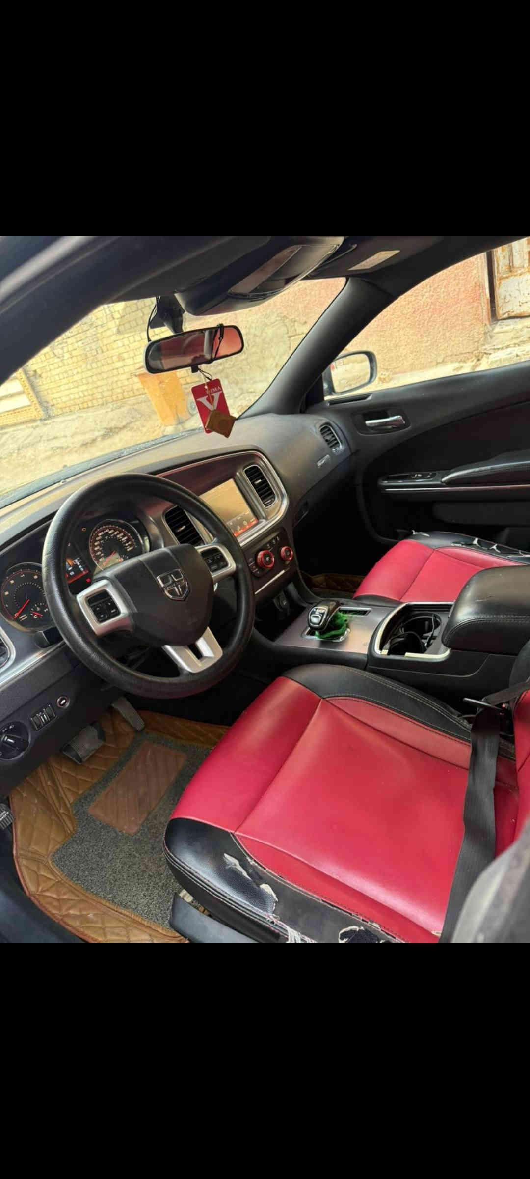 جارجار للبيع
موديل 2014 خليجي بدون ايرباك 
هذا رقم الشاصي
 2C3CDXBGXEH110355
ماشية 220mi
بل عراق ما بيها اي حادث فقط 
بارد ب جاملغ الامامي ولخلفي 
شرط ولا قطعة مبدلة ولا مفتوحة 
وين متريد افحص 
صبغ فقط دعاميات 

رقم اربيل هزة وسنوية ورقم جديد باسمي 

مواصفات 
شاشة جبيرة 
نضام ايكول اقتصادي صرفها كلش حلو 
كير ماوس 
تشغيل عن بعد 
حدادة امامية خلفية جديدة 
كير مكفول ممفتوح 
مكينة مكفولة ممفتوحة لمكينة 
اكسل جديد قبل يومين مبدلة 
ويل كب 20 لا فطر لا عواج 
حجر بيئة بيها بلاد 
باتري جديد فيتم جديد 
مكاني بغداد_الشعب 
سعر 162وبيها مجال 
***********
