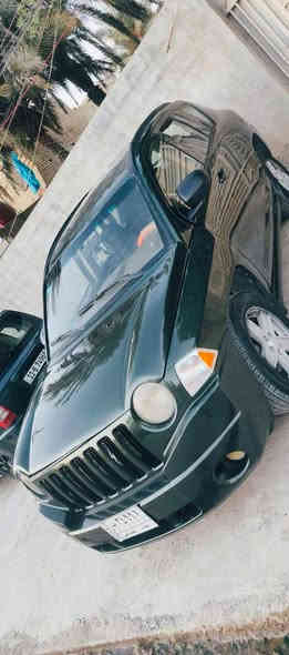 سلام عليكم سياره جيب كومباس 2007 رقم بغداد شرط لتحويل محرك 2400    4سلندر محرك وكير واكسل مكفولات مصبوغه للجماليه بيهه حادث جوملغ خلفي ولباقي مكفول المكان واسط العزيزيه السعر 57   الاتصال (***********).
