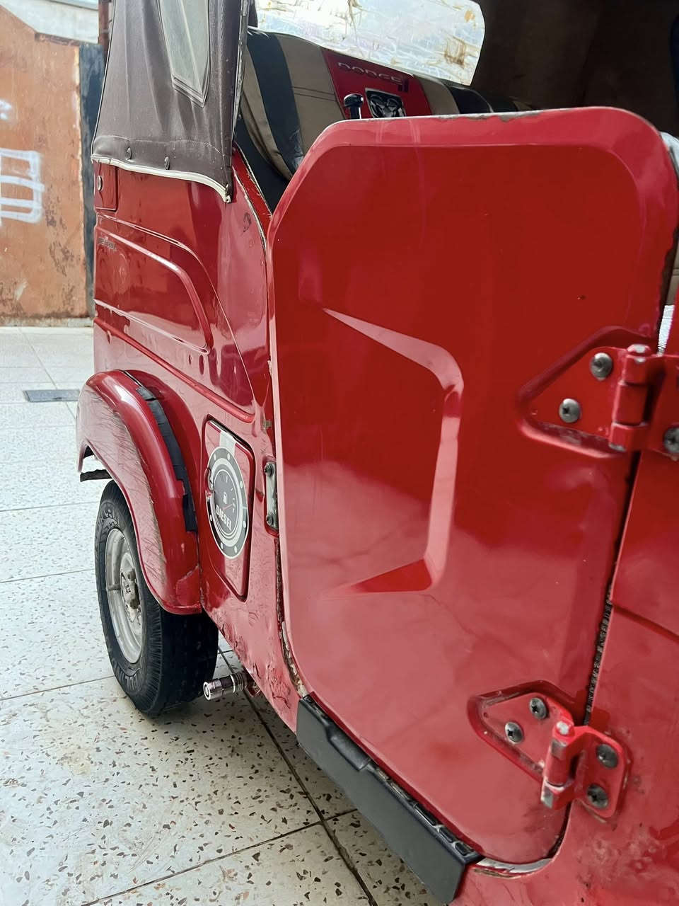 تكتك لبيع وراق سحب تكتك كفاله لحد يخابر يكول شبيه مكاني بصره جزيره ومجود تصال غير تصال ما ارد ***********
