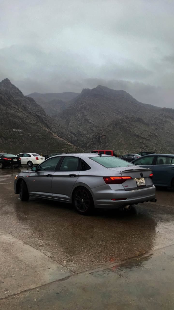 جیتا مواسەفات gli ئۆتۆبان مۆدیل ٢٠٢١ 
موسەفات 
گیج ئەلیکترۆنیە 
دەشبول٣٠رەنگە 
پانۆرامایە 
٥مۆدیلی لێخوەین 
کوشین سارد و گەرمە 
دەعامی پێشی گۆراوە بۆ مۆدیل ٢٠٢٢
مەکینە ٢٠تۆربۆ 
٤پارجەی سبوخە 
گێر و مەکینەی بەشەرتە 
رەقەم مۆبایل (***********) أربيل, العراق
