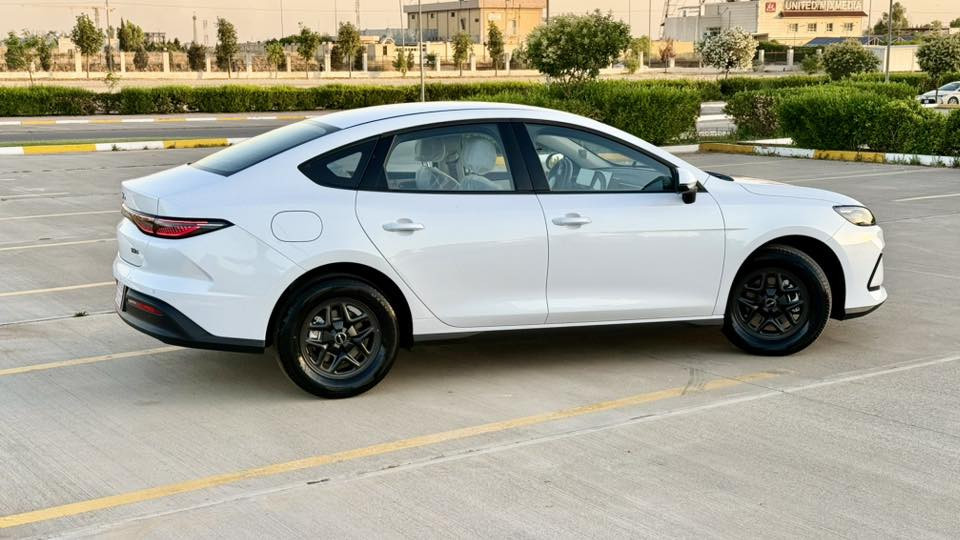 ويل عادي دبل شاشه و كاميره ناو كريمي هايبريد و كاره باو
بنزين سياره كه سفره دعامي بو دعامي به شه رت بي سبوغ وته رزه و تعديل هه موو شتي به شه رت زؤر زؤر خاوينه. ته نها ٢ هه زار رؤيشتوه ..
سعر ***********.. $١٢٩

