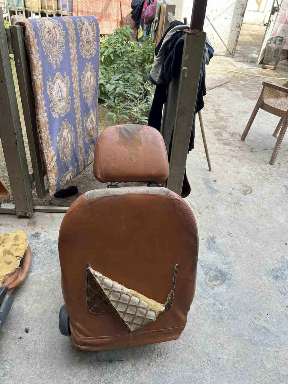 للبيع ***********
