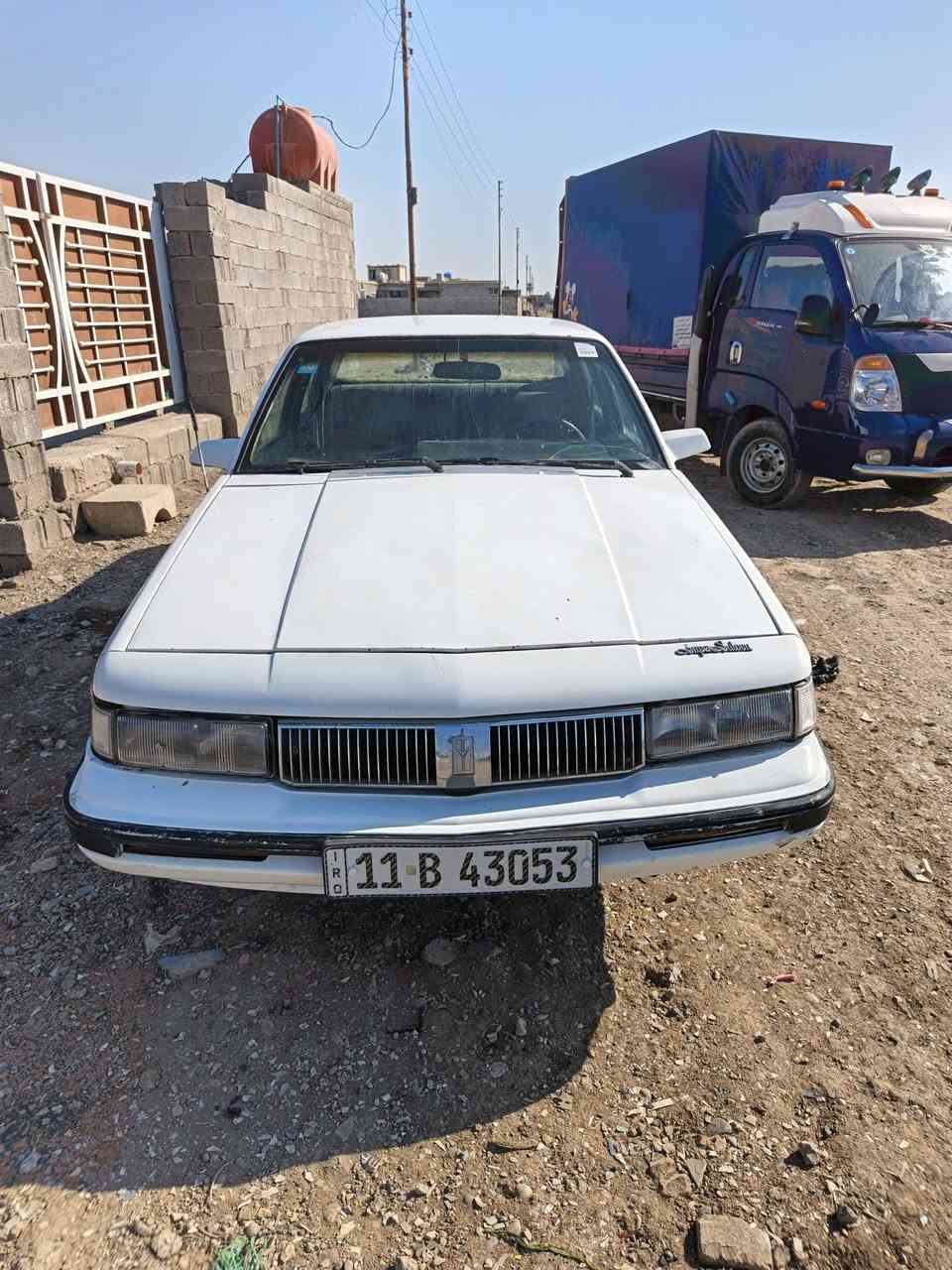 سلام عليكم الودز موبيل موديل 90 رقم نكليزي ابسمي تحويل اثاني يوم مكينه  كير سدر كله جديد  تخم تاير جديد  لمكان حسينية المعامل ***********السعر 35وبيه مجال
