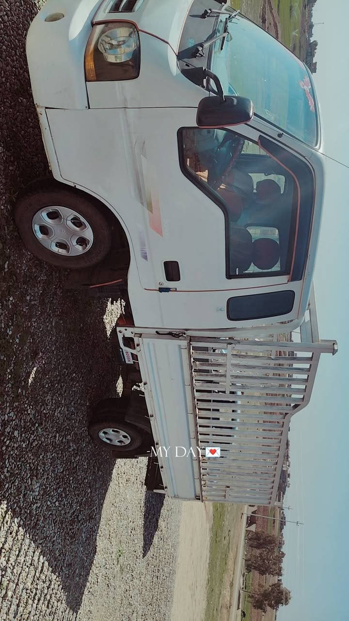 كيه أدوات أدوات جديدة للبيع السعر 39وبيه مجال اتصل***********
افانتي بل تعاليق 👇هم للبيع 👇
