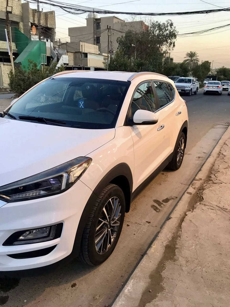 السلام عليكم توسان 19 خليجي رقم بغداد مكفوله كفاله عامه ماشيه 70 مواصفات فول عدا البنوراما ***********
