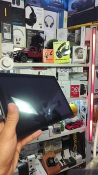 ايباد اندرويد • تخزين ٦٤ • سعر مناسب