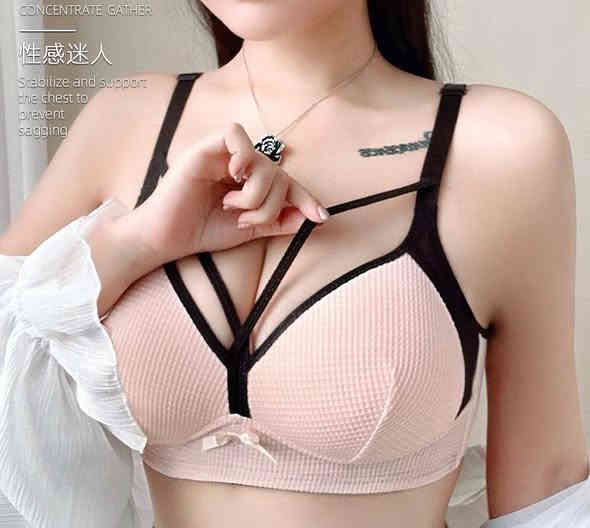 ستيان بدون عظم قياس. 36. 38. 40. 42. 
تجدونها وحصريا في ازياء كيوتي  في موقعنا الكائن 
هيت - حي الجمعية اولى. شارع حامي حميد - مقابيل مدرسة الصمد الحلقه اولى. ومدرسة جنات االنعيم. 
للحجز والاستفسار مراسله الصفحه
😍مع خدمة توصيل 🚗 جميع مناطق العراق 
/***********📞
#انستا eesm2
#https://t.me/farasww قناة تلكرام
