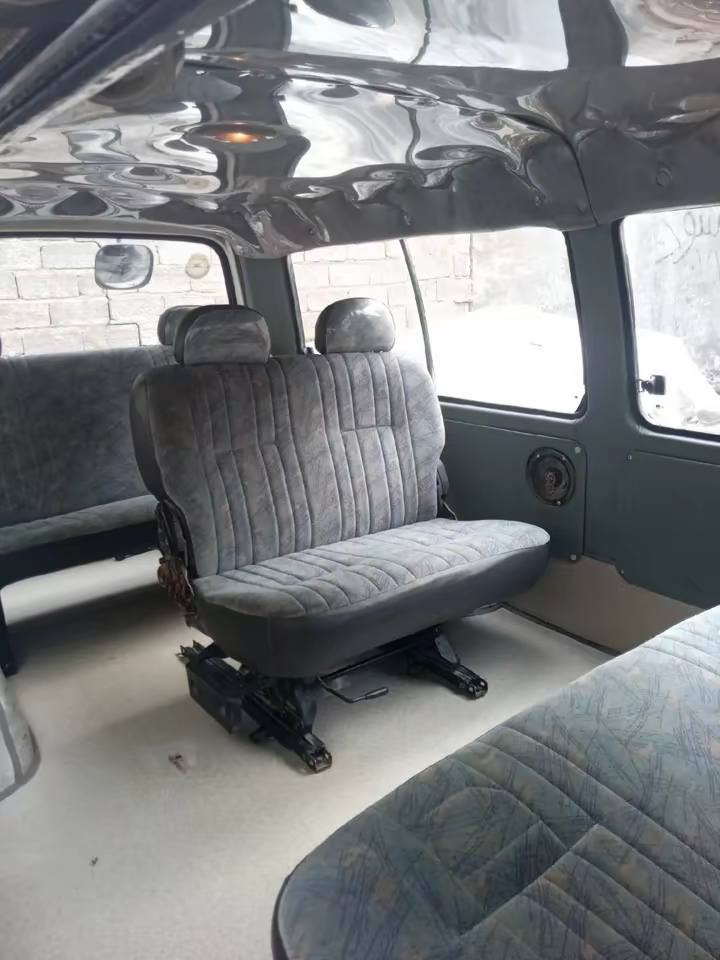 السلام عليكم بريجي للبيع موديل 2003 اصل سياره بسمه رقم انجليزي سياره سياره بلاديه بس الحزام مسبوق دوشه وهاب الجنابي جير محرك اكسل خير من الله بيها بخار خفيف ما تنقص سياره جاهزه سياره كفاله عامه مكاني دوره بغداد ***********
