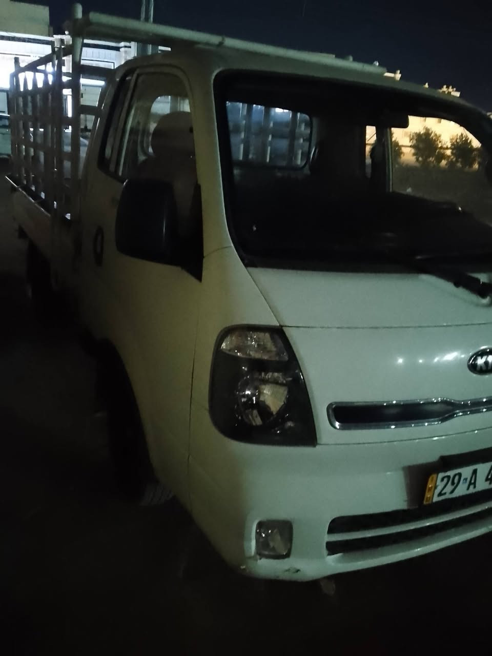 سلام عليكم كيه حمل للبيع سياره مكفولة بيهه بارد شبر عدا مابيهه
تبريد شغال سياره مال جناي مكان بغداد 
سعر 115 رقم ***********
