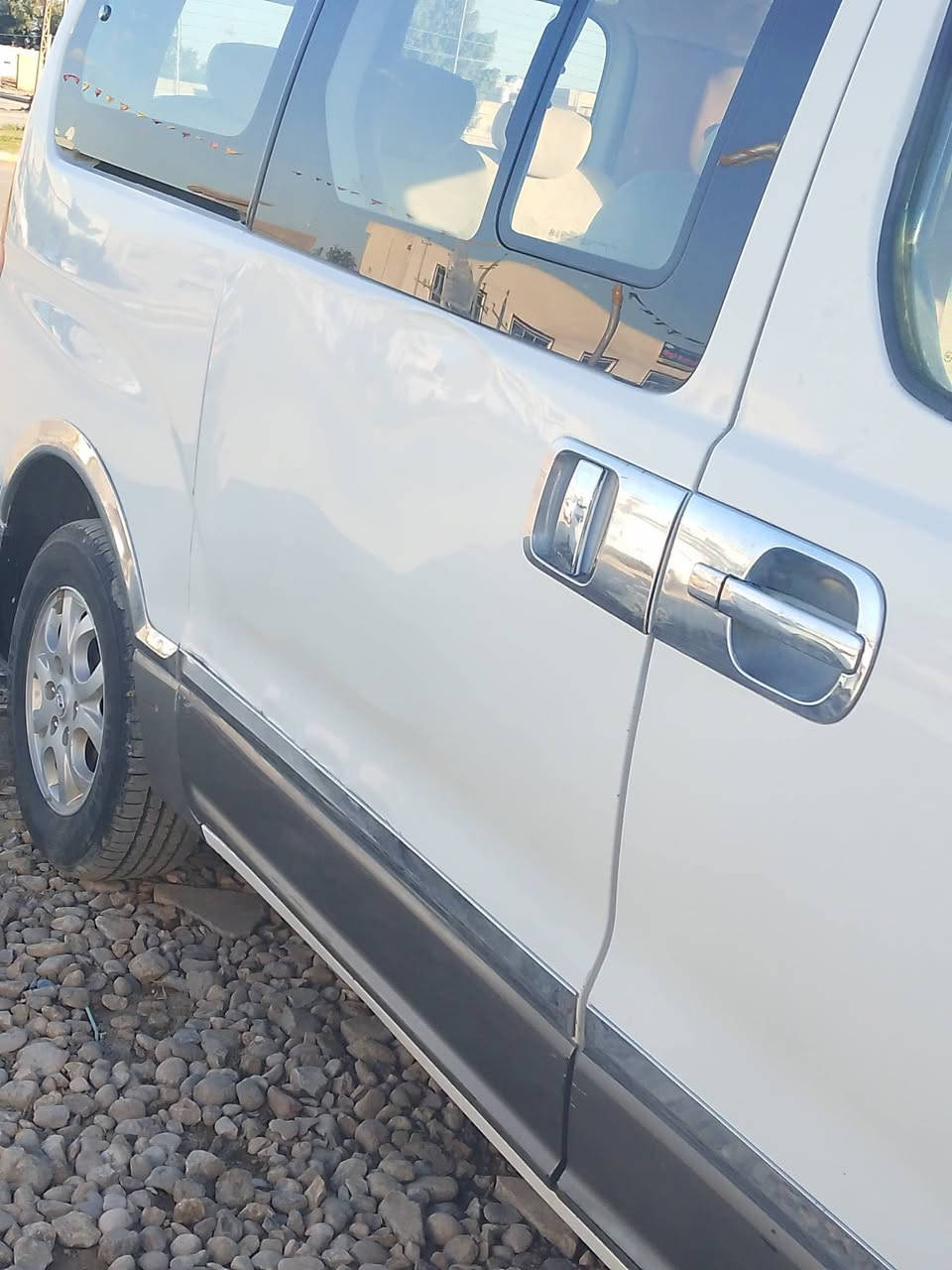 سلام عليكم ستاركس موديل 9 مفتوح كفاله عامه ماعدى قطعه واحد جهد العبري الامامي رش مكينه كير اكسن تبريد تدفئه  فول رقم جديد انكليزي سنويه بسمي مصفره خط بحث ضريبه سعر 135 وبيه مجال حك الجيه عنوان بابل جبله رقم الجوال ***********
