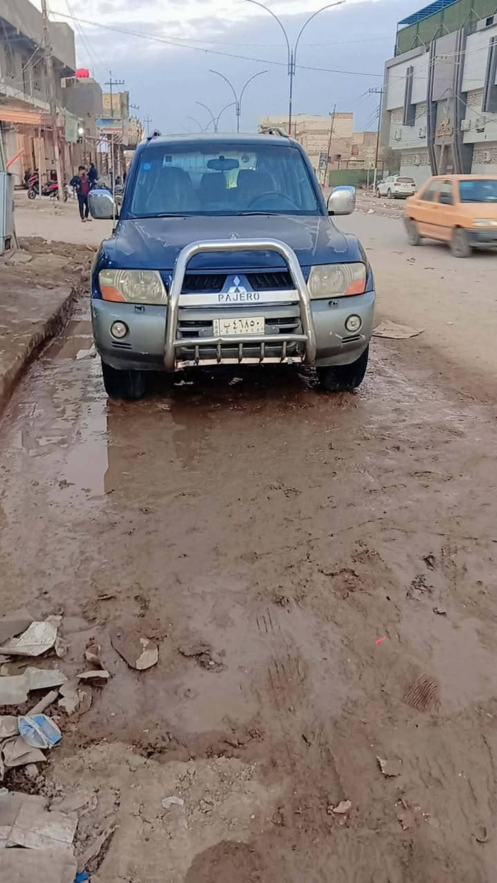 السلام عليكم،، باجيرو 2006 بغداد باسمي سنوية ل 2028 جاهزه خليجي مكينه 3000 السعر المطلوب 80 وبها مجال،،، ***********،مكاني الديوانية
