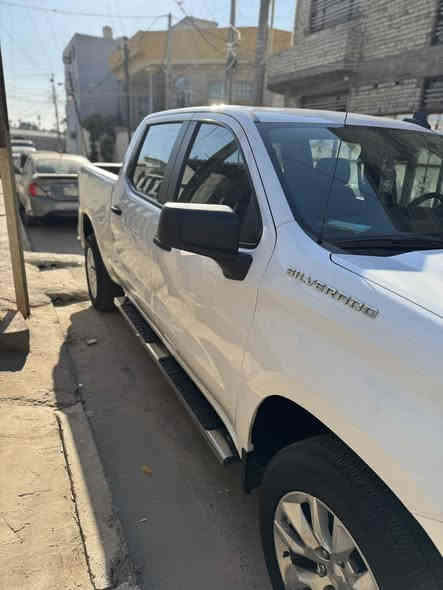 سلفرادو 2020  بجم كبس 
ارقم اربيل 

مكينه ٢٧٠٠ تيربو 

باب طويل بيدي قصير 

هاند بريك كهربائي 

4*4

 تشغيل عن بعد 

باب بدي كهربائي 

شاشه كبير 

كامره خلفي 

السعر ٢٢٥ 

مكان السياره بغداد /الزعفرانيه 

***********
