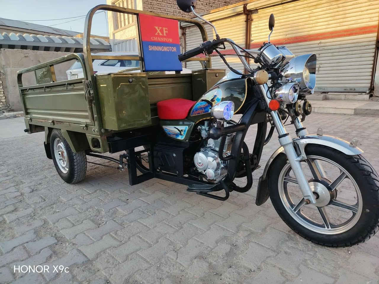 سلام عليكم ستوته بتره رقم ابيض وسنويه الماني مداورهه ثاني يوم مديل 2022 كفاله عامه بديهه مابي لاخياس ولاصبغ شاصيهه وركبتهه مكفولات كفاله عامه لالحيم ولامعجون بيهه تخم تاير جوبلس جديد سبيرهه وجكهه جواهه كهربائيات كلهه شغاله نكره سلف ستوته شرط الفحص مابيهه نقص كلهه شغاله نضافتهه نفس البصوره مكانهه الديوانية مامتواجد عل خاص تصل وبيك خير ***********
