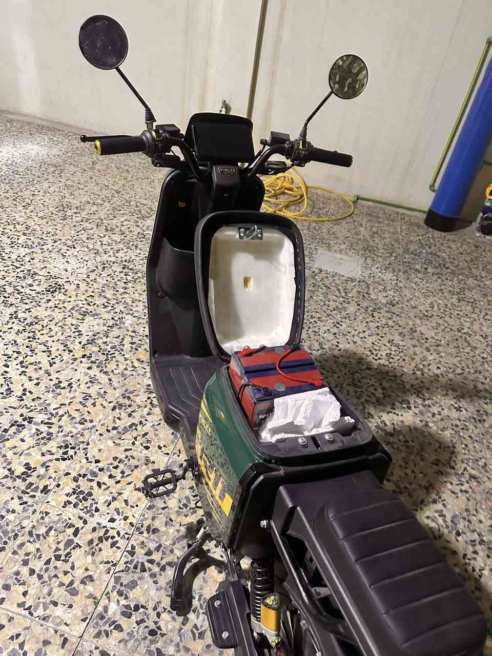 دراجه R11البيع
المواصفات ↘️
بيها نظام البكR
5بطاريات 
32امبير 
شكل 2026
ملفها 2000
سعرها 550وبيها مجال 
العنوان :النجف الاشرف


**إذا كنت صاحب هذا الإعلان وتريد حذفه لأي سبب، رجاءا أرسل رسالة إلى الدعم الفني**