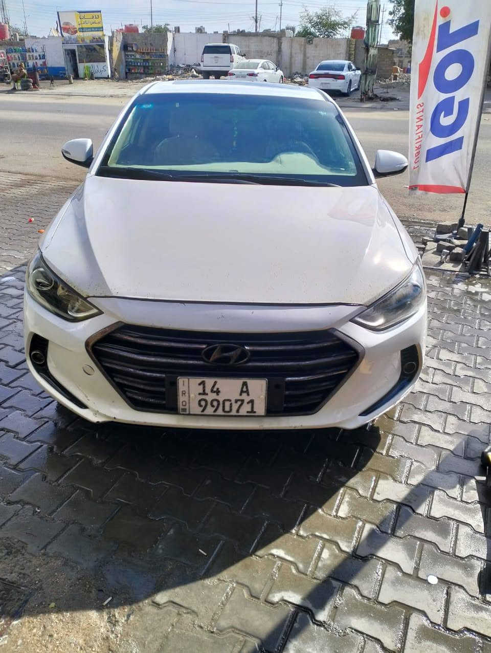 السلام وعليكم النترا للبيع مديل 18خليجي مكفوله بيها بس بنيد مبدل رقم بصره السعر 135 وبيها مجال خوان انه مكلف بالنشر الشراي يخابر راعيها ***********
