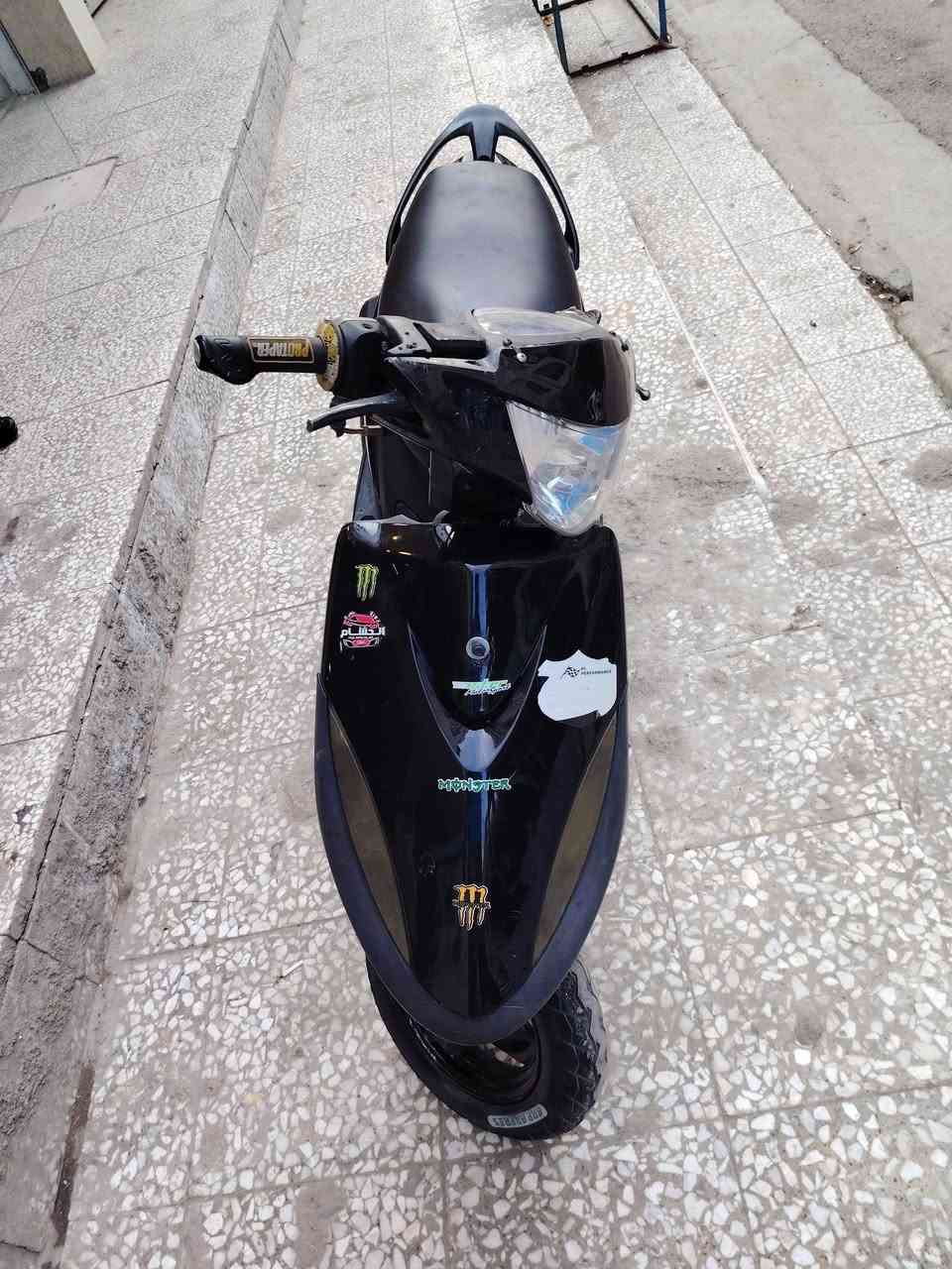 عدله بوشه، 55دراجه نقصه، بس، ستان تعليك مثل مشوف نضافه بغدادجديده، قفل٤٥٠نكره، سلف ***********
