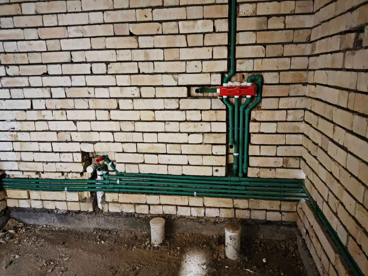 لسنا الوحيدون لاكن نسعى أن نكون المتميزون
للتأسيسات_الصحيه👬👬
نعمل_بأحدث_الطرق_المتميزه 💪💪
التصميم🏘️
التنفيذ 🛀
 الدقه 👷‍♂️
التزام  ⏰      من_تسليم_العمل 🚰
درجه_ممتازه_بأحدث_الطرق
***********📲
محمد سباك
