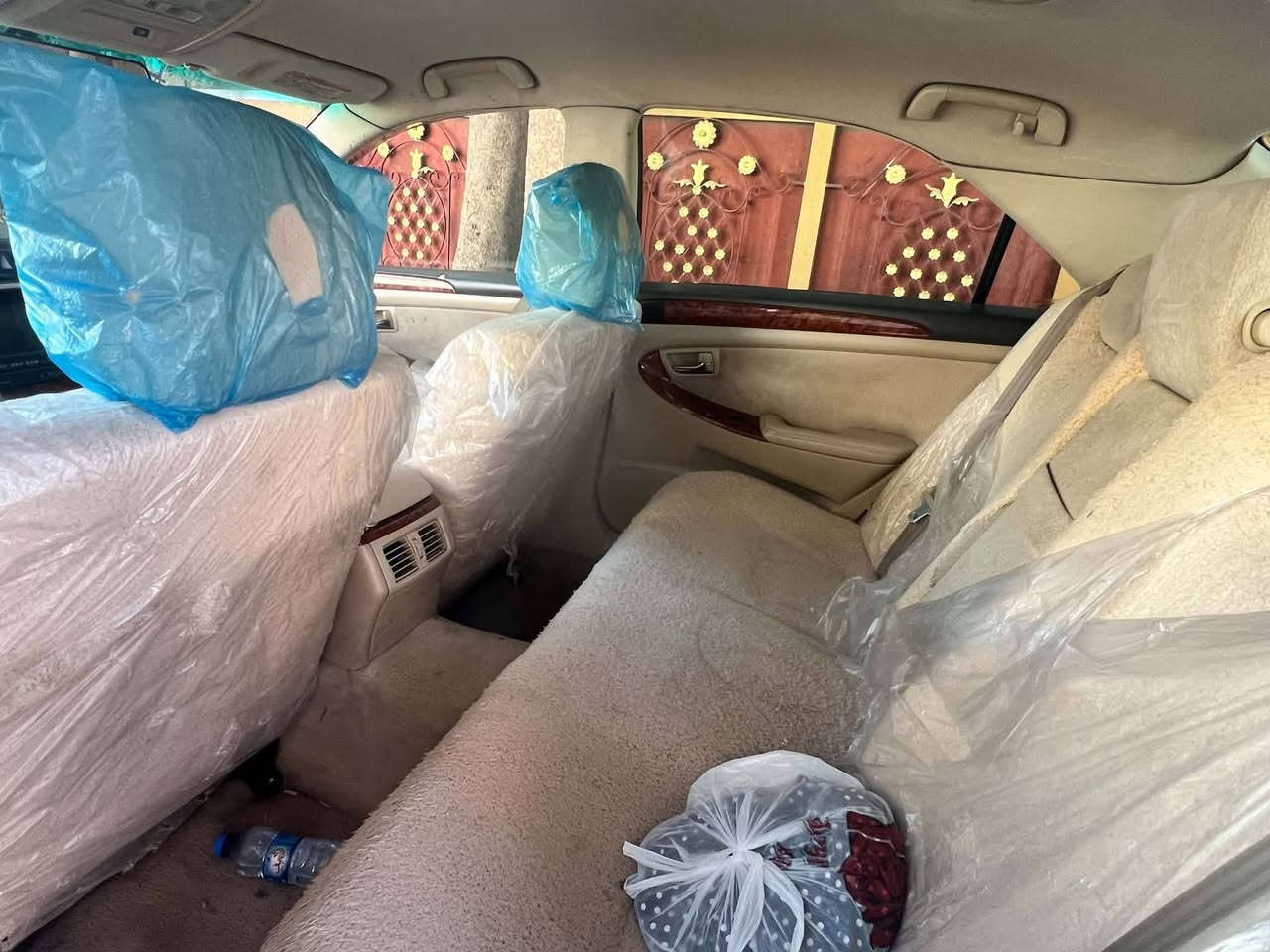 شاهینەی2006 کۆد کراو
بڕاوە بڕاوە
180بچوک بەگەورە
2دووگمەی ناوزەرد 
تەبرید ساردوگەرم لەسەرسویچ
بەشەرتی سەقف و حیزام 
شاسی کۆسرەو کەڤەرگۆڕاو بەشەرت
سەیارەکە بەصمە نیە و سویچە
سعری 48معمەلەیە برایانە 
تکایە مشتەری نیت ئیزعاجمان مەکە
شوێن قەزای ڕزگاری

***********

