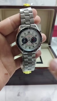 اوميغا سبيدماستر • ساعة