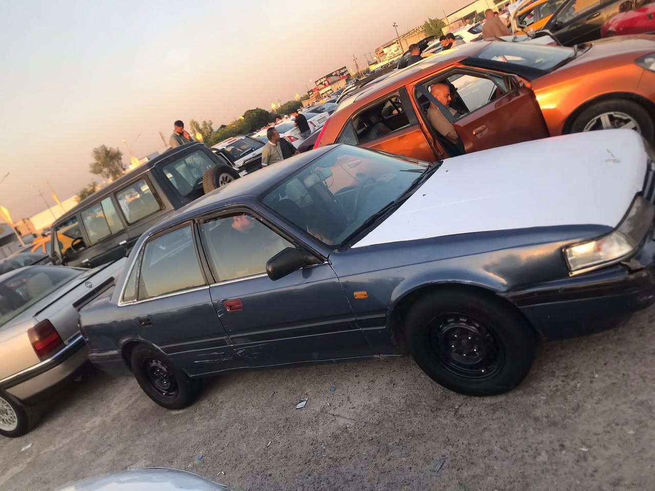 سلام عليكم
مازدا 626  8بخ 
موديل 1991 
___________________
صدره نضيف 
تخم تايرات جديد 
جوم كهربائي 
مشروع وطني 
سنويه لل29 
شرط التحويل والغرامات 
كابون بانزين بيه 
رقم السياره كركوك 
مكان السياره كركوك
_______________________
السعر 35 بيه مجال بسيط 
اي استفسار : ***********
_________________________
