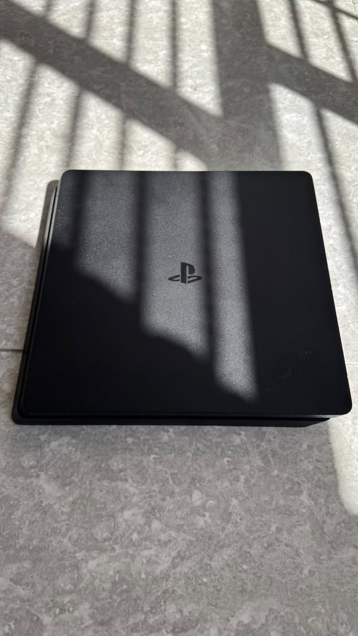 سلام عليكم بلي فور سلم للبيع كامل ملحقات سعر ٢٠٠ قفل.
الرقم : ***********
عنوان : الحسينية
