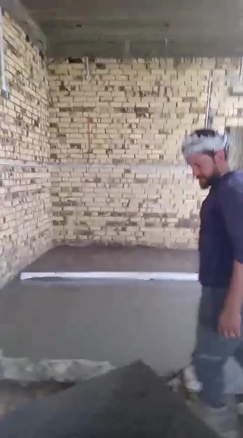 الى عنده سبتتنك حفر بناء صب اوصبت نضافه شغل حلو ومناسب ***********
