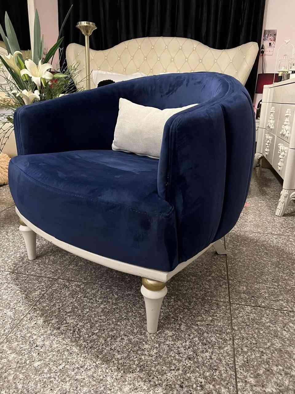 تخم تركي ٨ مقاعد اي ظرر مابي جداا نضيف قماشه بيبي فيس والاسفنج سوفت طبي والارجل والهيكل كله خشب زان مكان بغداد الشراي يتفضل خاص


**إذا كنت صاحب هذا الإعلان وتريد حذفه لأي سبب، رجاءا أرسل رسالة إلى الدعم الفني**